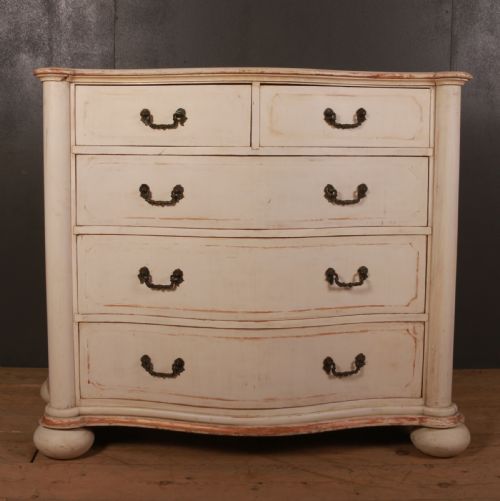 ITALIAN SERPENTINE FRONT COMMODE - ADDITIONAL PHOTO 1