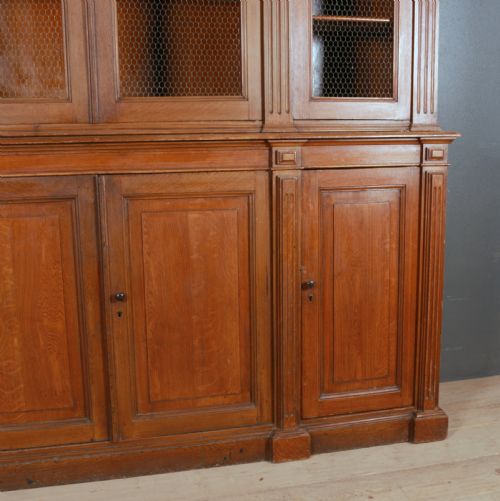 FRENCH PAINTED BOOKCASE - ADDITIONAL PHOTO 3