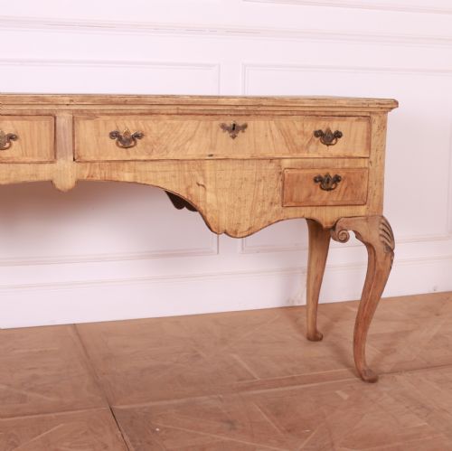 BLEACHED WALNUT DRESSER BASE - ADDITIONAL PHOTO 3