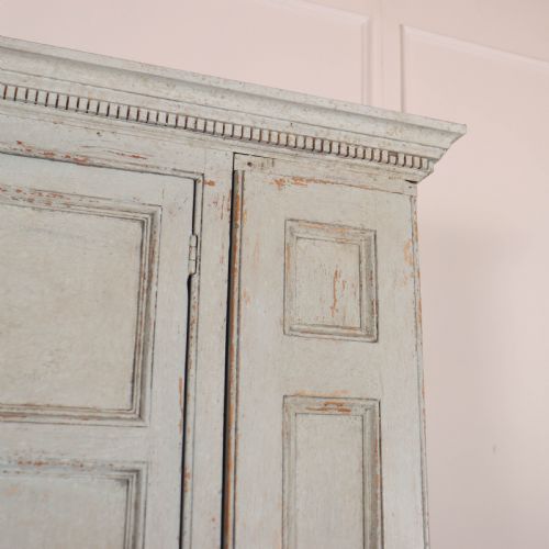 SMALL ENGLISH HOUSEKEEPERS CUPBOARD - ADDITIONAL PHOTO 4