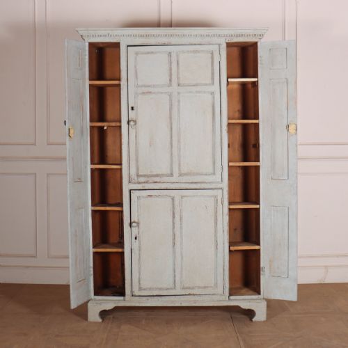 SMALL ENGLISH HOUSEKEEPERS CUPBOARD - ADDITIONAL PHOTO 6
