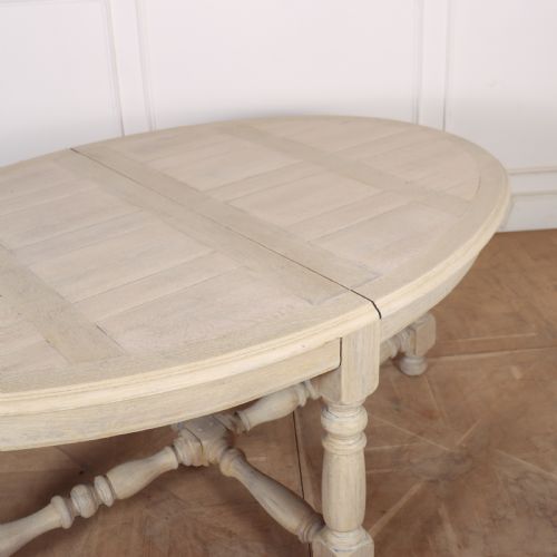 FRENCH BLEACHED OAK DINING TABLE - ADDITIONAL PHOTO 2