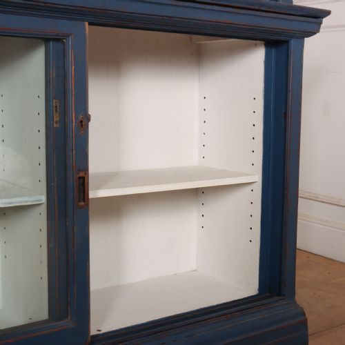 WONDERFUL ENGLISH PAINTED DISPLAY CABINET - ADDITIONAL PHOTO 6