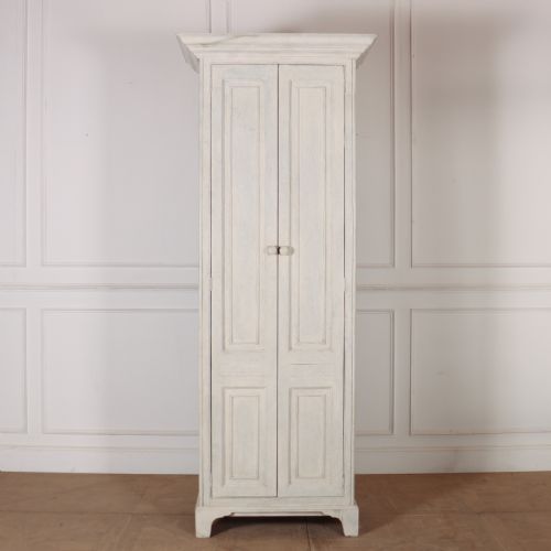 ENGLISH PAINTED LINEN CUPBOARD - ADDITIONAL PHOTO 1