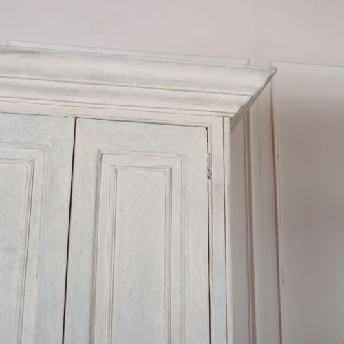 ENGLISH PAINTED LINEN CUPBOARD - ADDITIONAL PHOTO 4