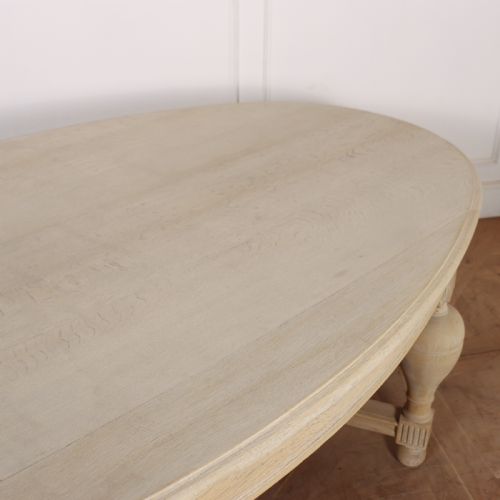 DUTCH BLEACHED OAK DINING TABLE - ADDITIONAL PHOTO 2