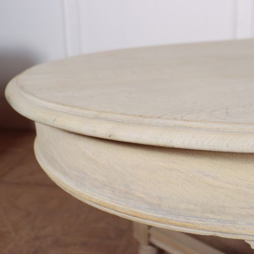 DUTCH BLEACHED OAK DINING TABLE - ADDITIONAL PHOTO 4
