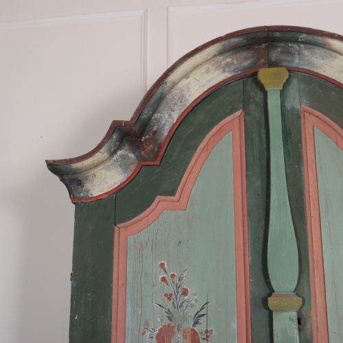 18TH CENTURY SWEDISH LINEN CUPBOARD - ADDITIONAL PHOTO 4