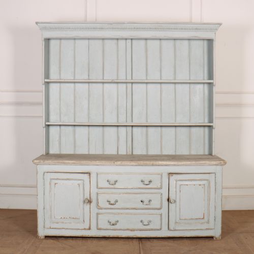 18th Century Scottish Dresser