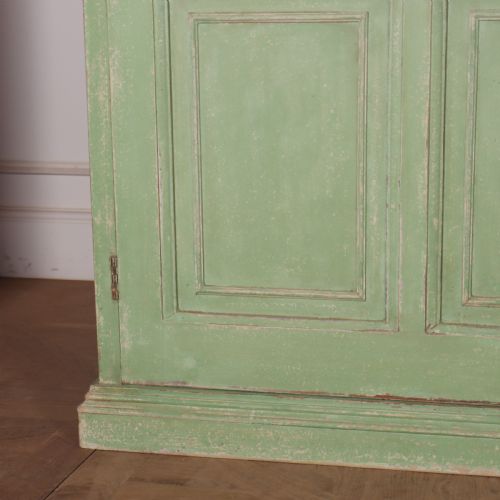 ENGLISH COUNTRY HOUSE LINEN CUPBOARD - ADDITIONAL PHOTO 2