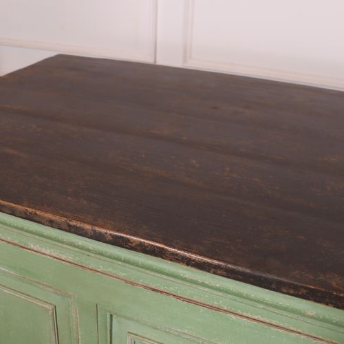 ENGLISH COUNTRY HOUSE LINEN CUPBOARD - ADDITIONAL PHOTO 6