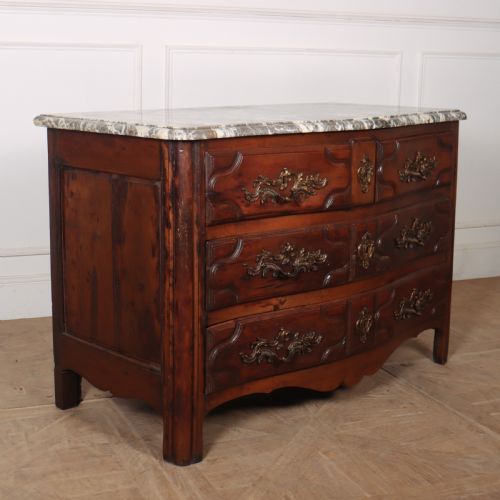 18TH CENTURY FRENCH SERPENTINE COMMODE - ADDITIONAL PHOTO 9