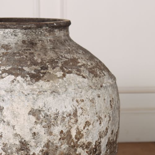 LARGE PAINTED OLIVE JAR - ADDITIONAL PHOTO 3