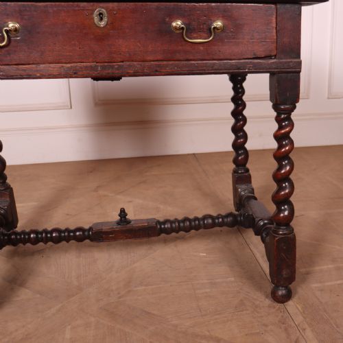 ENGLISH OAK LAMP TABLE - ADDITIONAL PHOTO 6