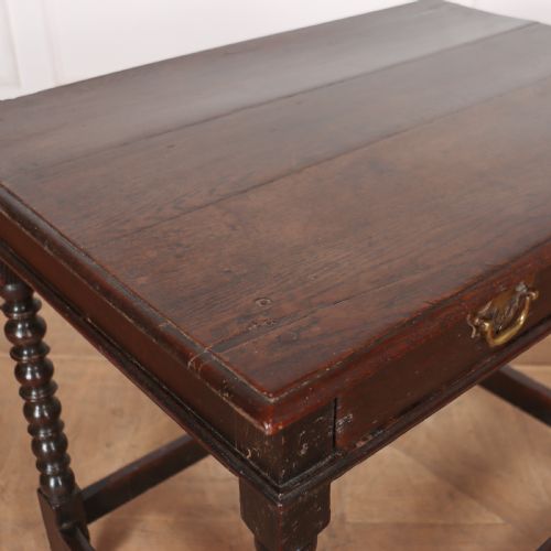 18TH CENTURY ENGLISH OAK SIDE TABLE - ADDITIONAL PHOTO 6
