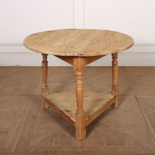 Scrubbed Pine Cricket Table