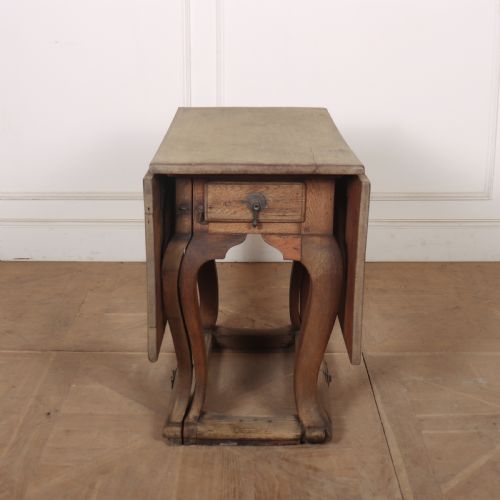18th Century Oak Gate-leg Table