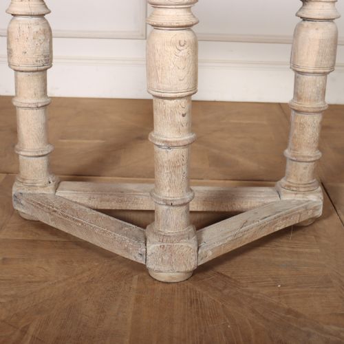 18TH CENTURY DUTCH CONSOLE TABLE - ADDITIONAL PHOTO 1
