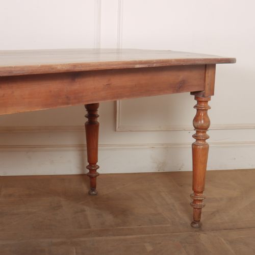 FRENCH DEND FARMHOUSE TABLE - ADDITIONAL PHOTO 2