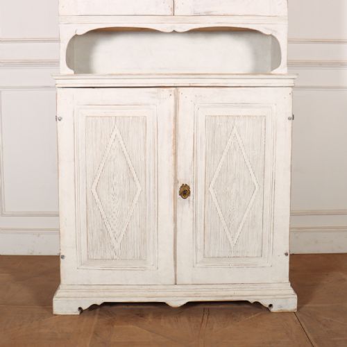 SWEDISH PAINTED CABINET - ADDITIONAL PHOTO 5