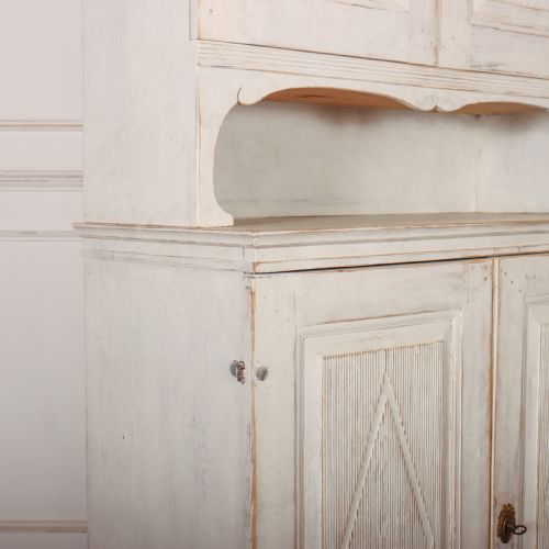 SWEDISH PAINTED CABINET - ADDITIONAL PHOTO 7