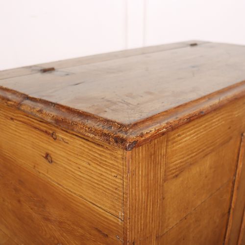 PAINTED SCANDINAVIAN LOG BOX - ADDITIONAL PHOTO 2