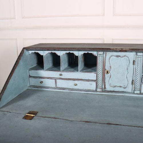 18TH CENTURY PAINTED BUREAU - ADDITIONAL PHOTO 9