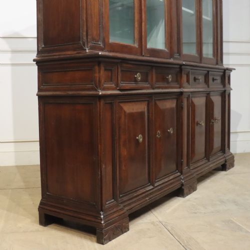ITALIAN WALNUT GLAZED BOOKCASE - ADDITIONAL PHOTO 11