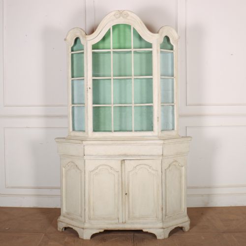 18TH CENTURY DUTCH PAINTED VITRINE