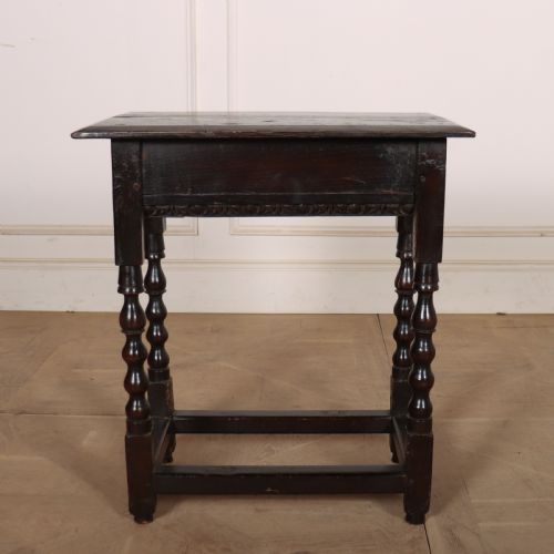 18TH CENTURY OAK SIDE TABLE - ADDITIONAL PHOTO 5