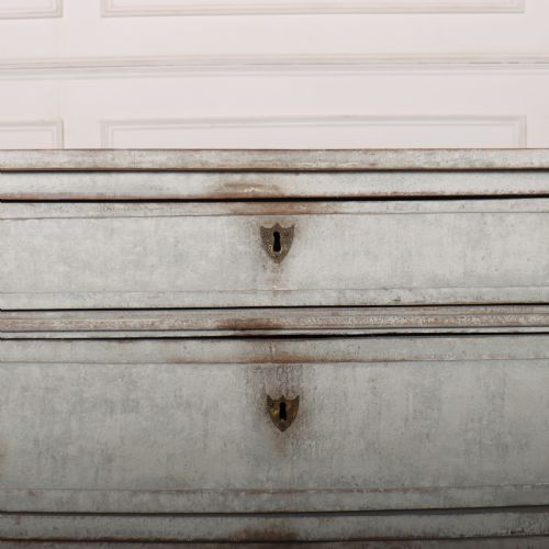 FRENCH PAINTED OAK COMMODE - ADDITIONAL PHOTO 4