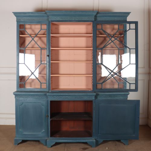 ENGLISH PAINTED BREAKFRONT BOOKCASE - ADDITIONAL PHOTO 11