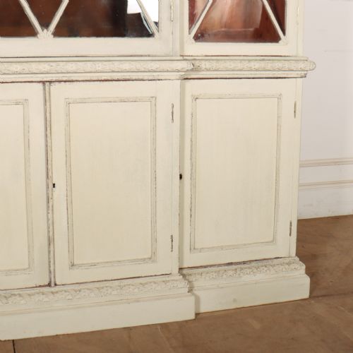 SCOTTISH PAINTED BREAKFRONT BOOKCASE - ADDITIONAL PHOTO 4