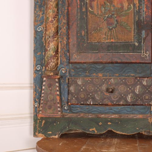 AUSTRIAN ORIGINAL PAINTED HANGING CUPBOARD - ADDITIONAL PHOTO 4