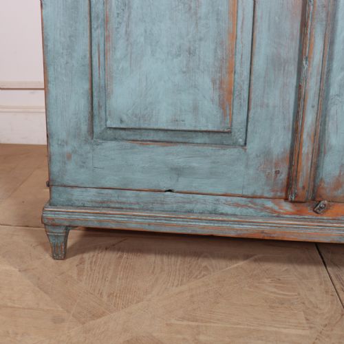 SWEDISH TWO DOOR LINEN CUPBOARD - ADDITIONAL PHOTO 2