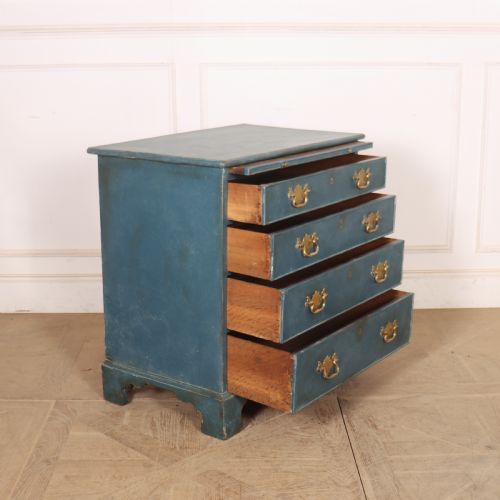 ENGLISH PAINTED CHEST OF DRAWERS - ADDITIONAL PHOTO 6