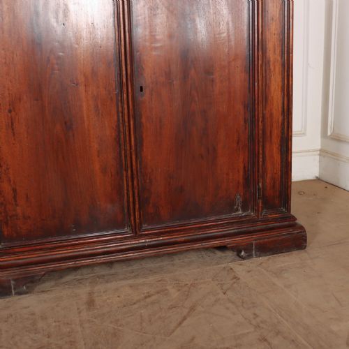 ITALIAN WALNUT SIDEBOARD - ADDITIONAL PHOTO 5