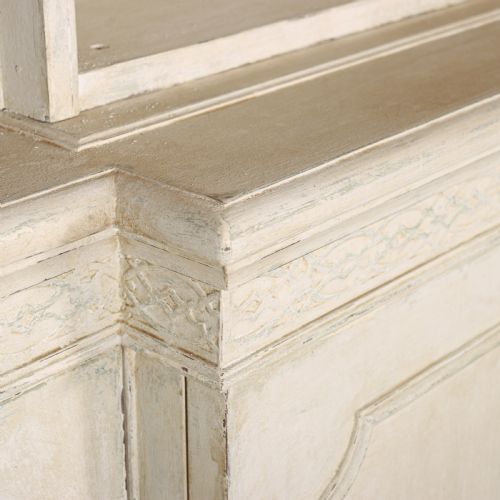 ENGLISH BREAKFRONT LIBRARY BOOKCASE - ADDITIONAL PHOTO 19