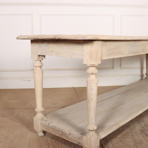 FRENCH BLEACHED OAK DRAPERS TABLE - ADDITIONAL PHOTO 2