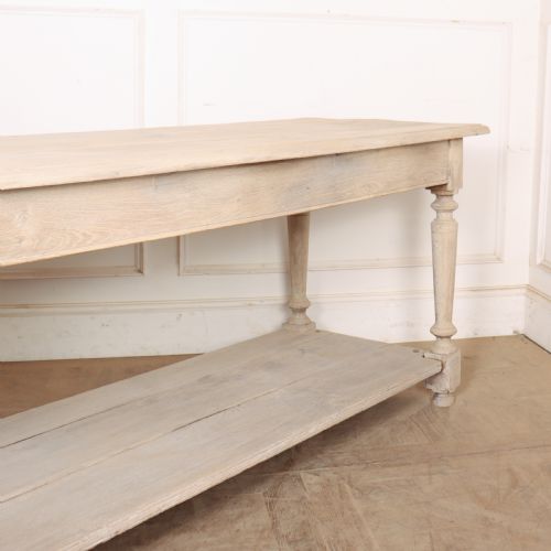 FRENCH BLEACHED OAK DRAPERS TABLE - ADDITIONAL PHOTO 3