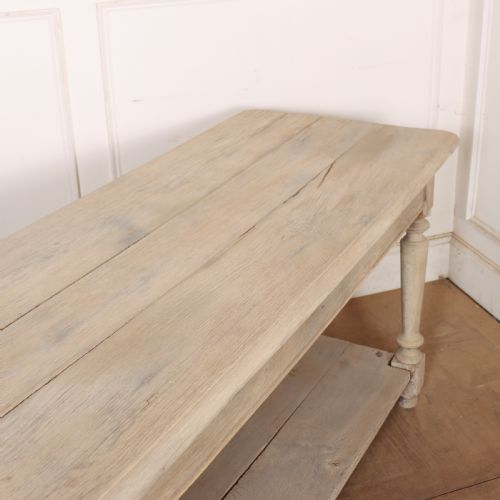 FRENCH BLEACHED OAK DRAPERS TABLE - ADDITIONAL PHOTO 5