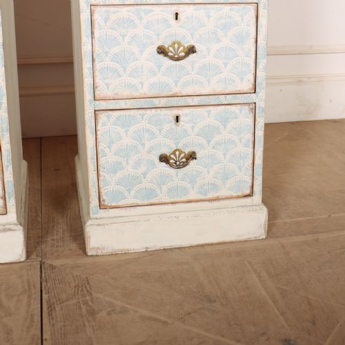 PAIR OF ENGLISH DECORATED CHEST OF DRAWERS - ADDITIONAL PHOTO 4