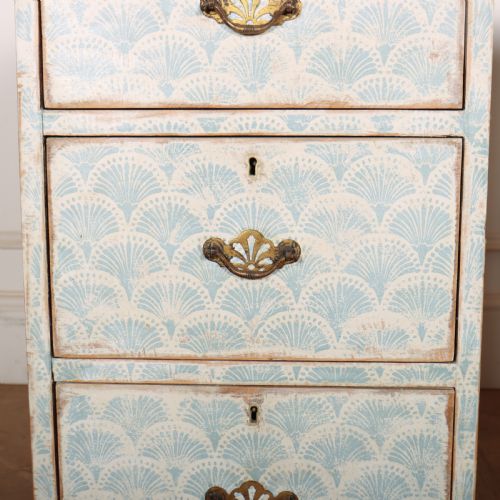 PAIR OF ENGLISH DECORATED CHEST OF DRAWERS - ADDITIONAL PHOTO 5