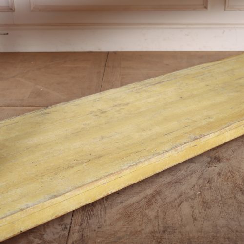 FRENCH PAINTED DRAPERS TABLE - ADDITIONAL PHOTO 3
