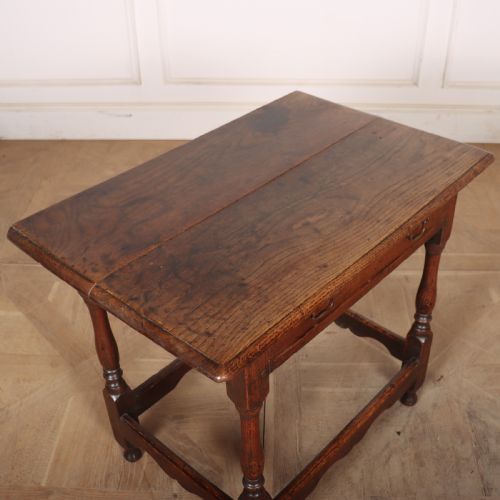 ENGLISH OAK LAMP TABLE - ADDITIONAL PHOTO 6