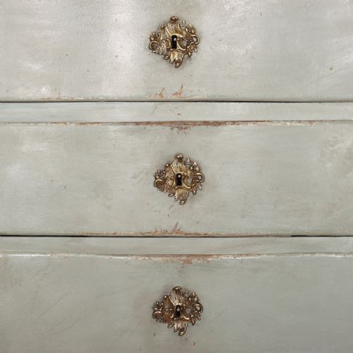 DANISH SERPENTINE FRONT COMMODE - ADDITIONAL PHOTO 5