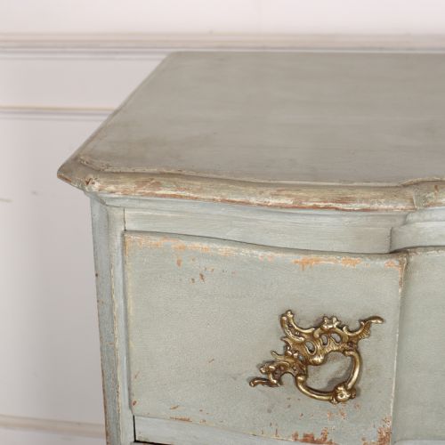 DANISH SERPENTINE FRONT COMMODE - ADDITIONAL PHOTO 6