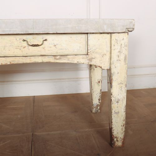 WONDERFUL COUNTRY HOUSE PASTRY TABLE - ADDITIONAL PHOTO 2