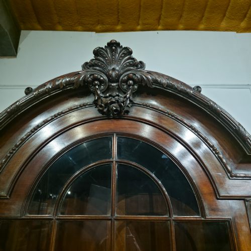 IMPRESSIVE GILLOWS CARVED MAHOGANY LIBRARY BOOKCASE - ADDITIONAL PHOTO 5