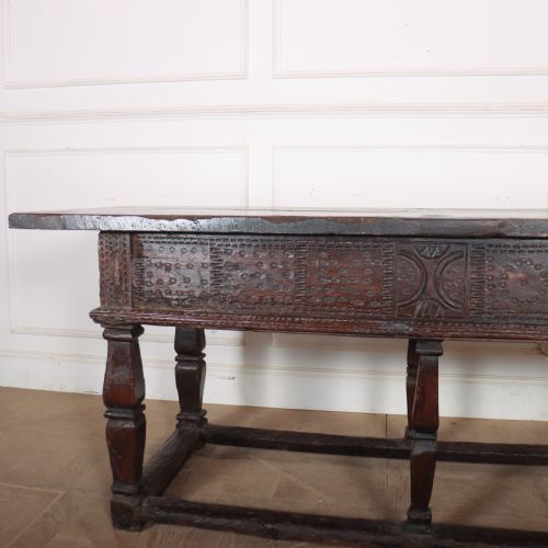 17TH CENTURY SPANISH OAK CONSOLE TABLE - ADDITIONAL PHOTO 15